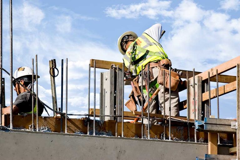 What Does An Ironworker Do And How To Become An Ironworker